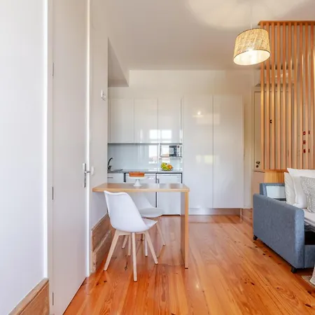 Cozy With Workspace By Hostwise *