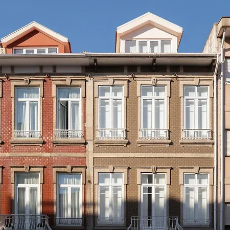 Cozy With Workspace By Hostwise Apartment *