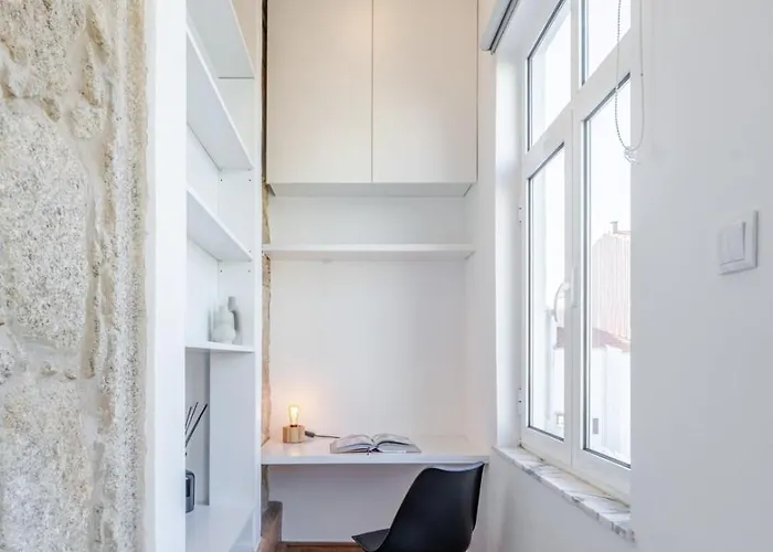Apartment Cozy With Workspace By Hostwise Porto