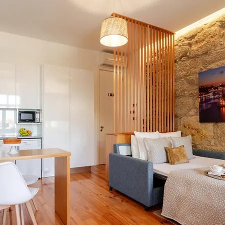 Cozy With Workspace By Hostwise Apartment