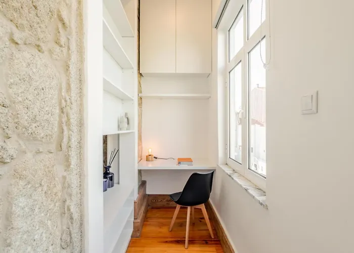 Cozy With Workspace By Hostwise Porto