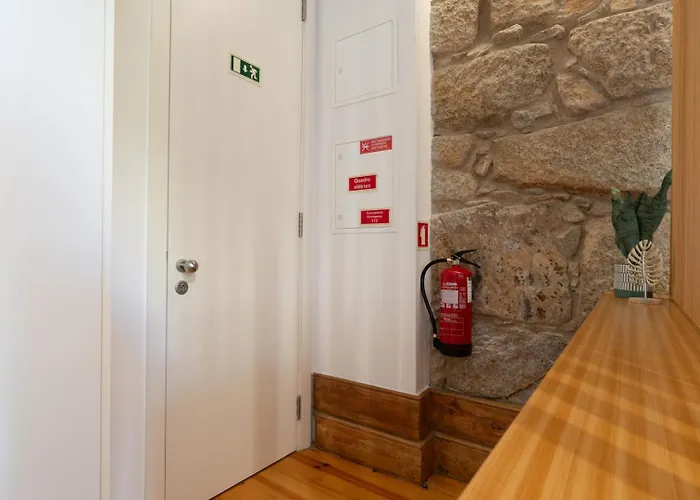 Cozy With Workspace By Hostwise * Πόρτο